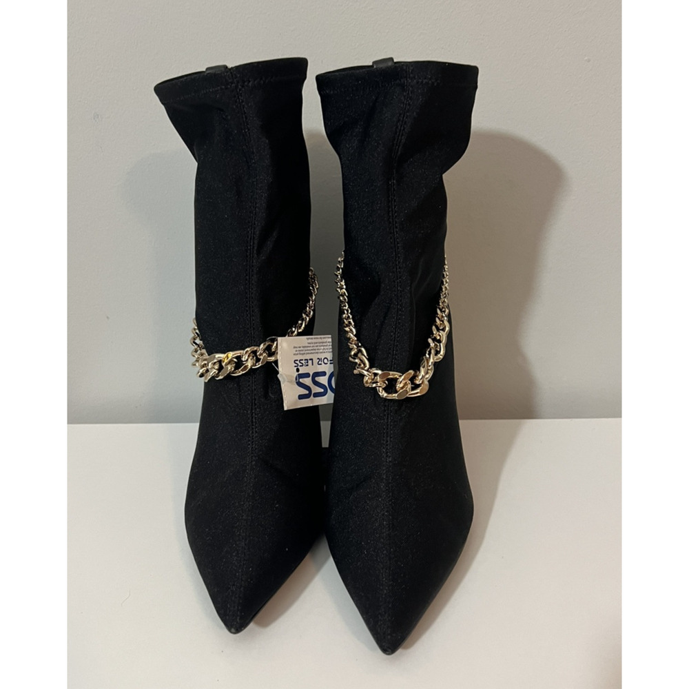 NWT GUESS Women Black Chain Detail Padded Forsta Pointed Toe Stiletto Booties 8M